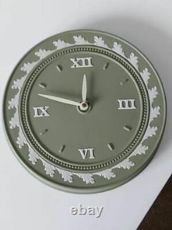 Wedgwood Sage Green Collectors Society Horloge Murale Très Rare No. 01 Marqué