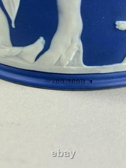 Wedgwood jasperware du XIXe siècle, vase Portland de 25 cm, bonnet phrygien classique